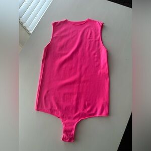 Skims Bodysuit (Crewneck Sleeveless)